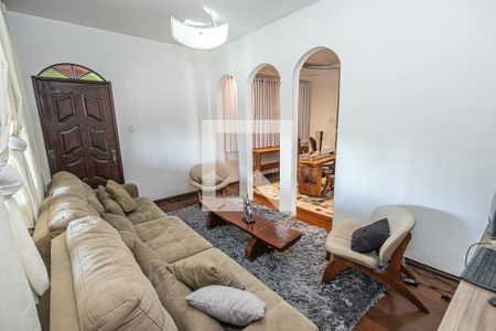 Sala de casa à venda com 3 quartos, 360m² em Jardim Guanabara, Belo Horizonte