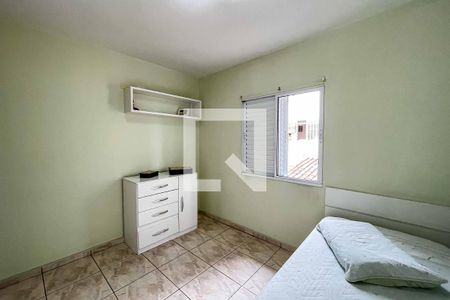 Casa à venda com 100m², 2 quartos e 2 vagas Casa à venda com 100m², 2 quartos e 2 vagasQuarto 2