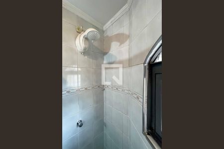 Casa à venda com 100m², 2 quartos e 2 vagas Casa à venda com 100m², 2 quartos e 2 vagasBanheiro do Quarto 1