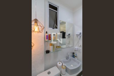 Apartamento à venda com 60m², 3 quartos e 1 vaga Apartamento à venda com 60m², 3 quartos e 1 vagaBanheiro da Suíte