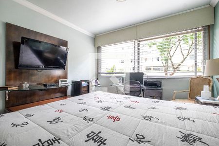 Suíte de apartamento à venda com 3 quartos, 200m² em Cerqueira César, São Paulo