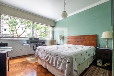 Suíte de apartamento à venda com 3 quartos, 200m² em Cerqueira César, São Paulo