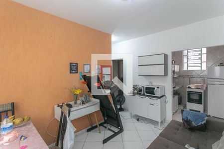 Sala de apartamento à venda com 2 quartos, 50m² em Serrano, Belo Horizonte