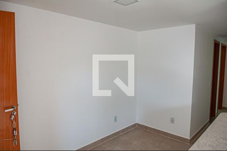 sala de apartamento para alugar com 2 quartos, 47m² em Pechincha, Rio de Janeiro