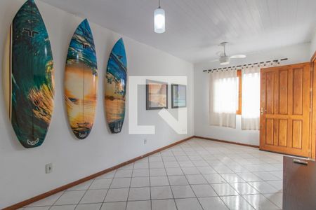 Sala de casa de condomínio à venda com 2 quartos, 60m² em Aberta dos Morros, Porto Alegre