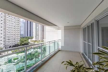 Varanda de apartamento para alugar com 3 quartos, 156m² em Alphaville Empresarial, Barueri