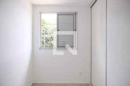 Quarto 1 de apartamento à venda com 2 quartos, 45m² em São João Batista (venda Nova), Belo Horizonte