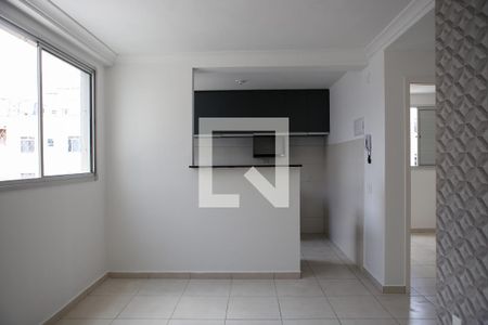Sala de apartamento à venda com 2 quartos, 45m² em São João Batista (venda Nova), Belo Horizonte