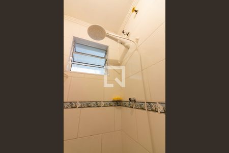 Banheiro  de casa à venda com 2 quartos, 157m² em Bela Vista, Osasco