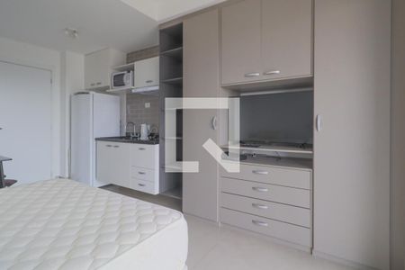 Quarto de kitnet/studio para alugar com 1 quarto, 25m² em Belenzinho, São Paulo