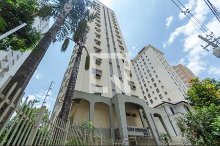 Apartamento para alugar com 40m², 1 quarto e 1 vaga Apartamento para alugar com 40m², 1 quarto e 1 vagaFachada