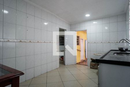 Cozinha de casa à venda com 4 quartos, 280m² em Vila Nhocuné, São Paulo