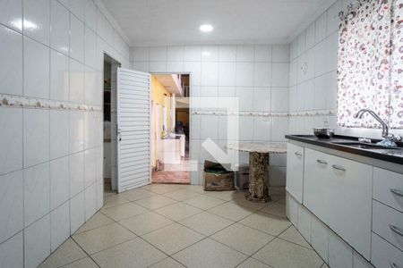 Cozinha de casa à venda com 4 quartos, 280m² em Vila Nhocuné, São Paulo