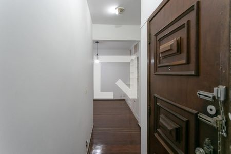 Corredor de apartamento à venda com 4 quartos, 109m² em Cruzeiro, Belo Horizonte