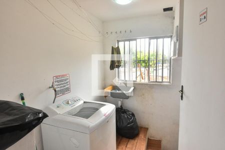 Casa para alugar com 15m², 1 quarto e 1 vaga Casa para alugar com 15m², 1 quarto e 1 vagaLavanderia
