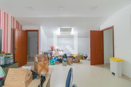 Casa à venda com 4 quartos, 330m² em Tristeza, Porto Alegre