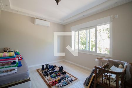 Casa à venda com 330m², 4 quartos e 2 vagas Casa à venda com 330m², 4 quartos e 2 vagasQuarto 3