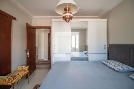 Casa à venda com 330m², 4 quartos e 2 vagas Casa à venda com 330m², 4 quartos e 2 vagasQuarto 2