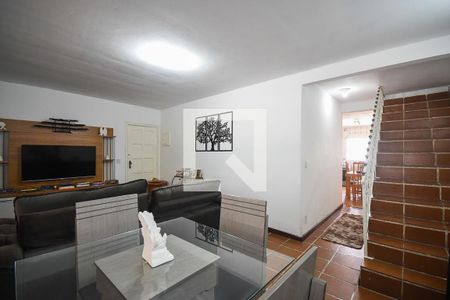 Sala de casa à venda com 4 quartos, 206m² em Jardim Maria Rosa, Taboão da Serra