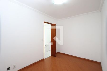 Quarto 2 de casa de condomínio para alugar com 2 quartos, 75m² em Cidade Satélite Santa Bárbara, São Paulo
