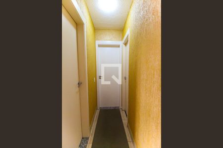 Corredor de apartamento à venda com 2 quartos, 47m² em Vila Curuçá, São Paulo