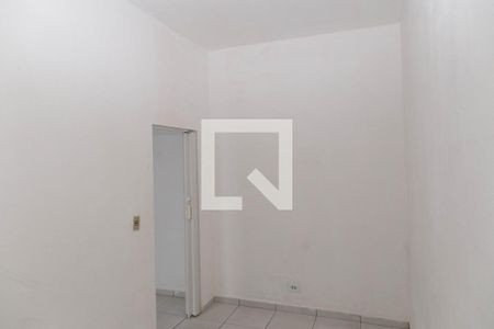 Quarto de casa para alugar com 1 quarto, 23m² em Taboão, Diadema