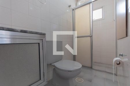 Banheiro da Suíte de apartamento para alugar com 1 quarto, 50m² em Botafogo, Campinas