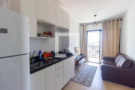 Sala e Cozinha de apartamento para alugar com 1 quarto, 32m² em Butantã, São Paulo