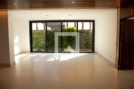 Casa de Condomínio à venda com 4 quartos, 420m² em Parque Terra Nova II, São Bernardo do Campo