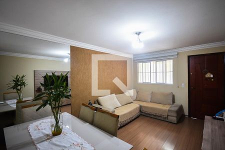 Sala de casa para alugar com 2 quartos, 85m² em Vila Suzana, São Paulo