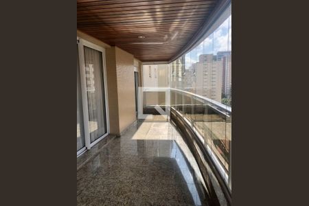 Apartamento à venda com 4 quartos, 215m² em Itaim Bibi, São Paulo