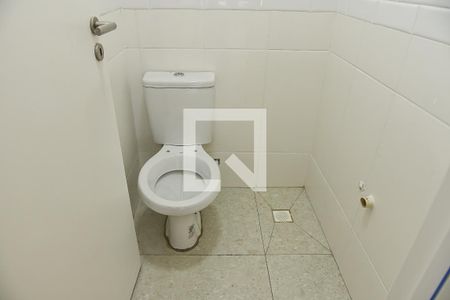 Lavabo de casa à venda com 3 quartos, 180m² em Jardim Itu Sabará, Porto Alegre