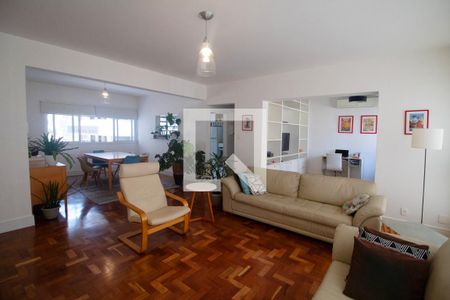 Sala 1 de apartamento para alugar com 2 quartos, 136m² em Pinheiros, São Paulo
