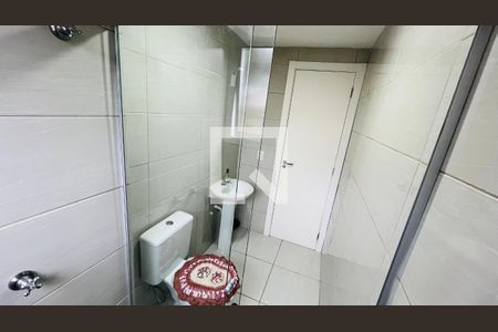 Banheiro  de apartamento para alugar com 2 quartos, 87m² em Passo do Feijó, Alvorada