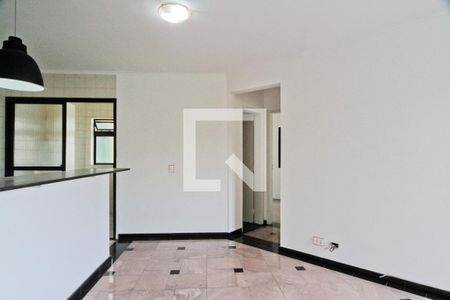 Sala de apartamento para alugar com 2 quartos, 55m² em Vila Mangalot, São Paulo