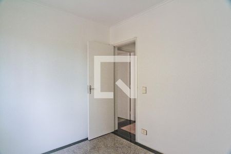 Quarto 1 de apartamento para alugar com 2 quartos, 55m² em Vila Mangalot, São Paulo