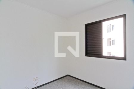 Quarto 1 de apartamento para alugar com 2 quartos, 55m² em Vila Mangalot, São Paulo