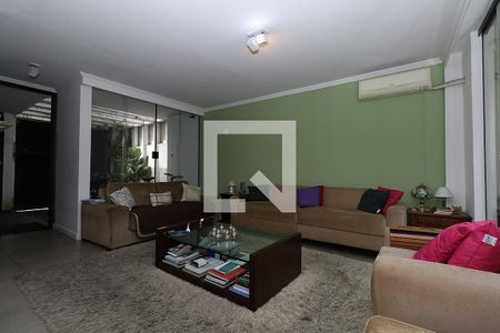 Sala de casa à venda com 4 quartos, 269m² em Jardim Paulistano, São Paulo