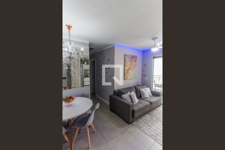 Sala   de apartamento à venda com 2 quartos, 53m² em Vila Guilherme, São Paulo