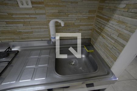 Cozinha de apartamento à venda com 1 quarto, 32m² em Liberdade, São Paulo