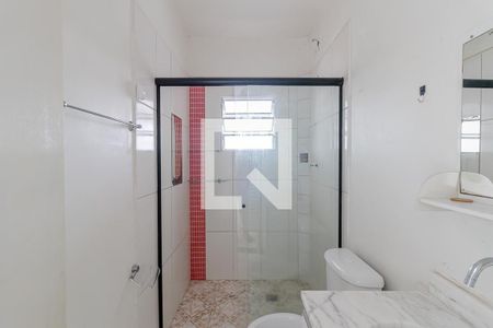 Banheiro  de kitnet/studio para alugar com 1 quarto, 28m² em Vila Gumercindo, São Paulo