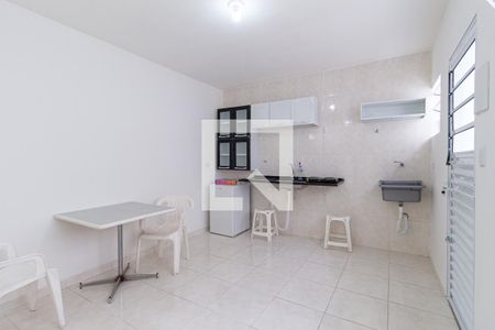 Studio de kitnet/studio para alugar com 1 quarto, 25m² em Jardim das Flores, Osasco