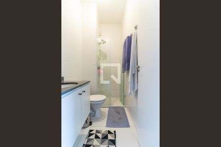 Banheiro de apartamento à venda com 2 quartos, 34m² em Jurubatuba, São Paulo