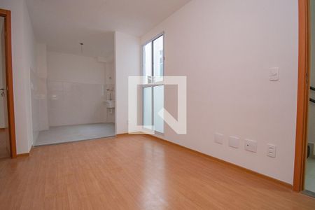 Sala / Cozinha de apartamento à venda com 2 quartos, 42m² em Santos Dumont, São Leopoldo