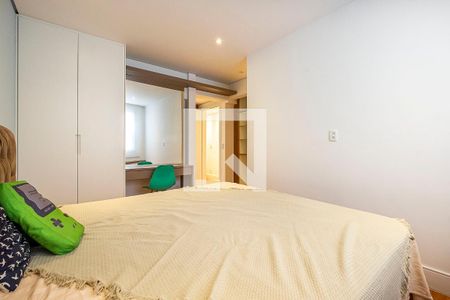 Suíte de apartamento à venda com 3 quartos, 140m² em Jardim Paulista, São Paulo