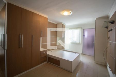 Suíte de casa à venda com 4 quartos, 160m² em Jardim Pedro José Nunes, São Paulo
