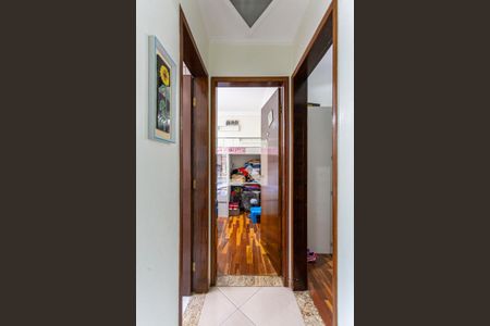 Corredor de apartamento à venda com 2 quartos, 122m² em Jardim Stella, Santo André