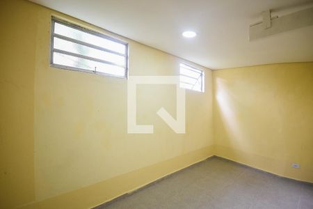 Quarto de casa para alugar com 1 quarto, 40m² em Jardim Santa Efigenia, São Paulo