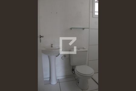 Banheiro da Suíte 2 de casa para alugar com 2 quartos, 51m² em Jardim Algarve, Alvorada