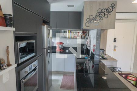 Cozinha de apartamento para alugar com 1 quarto, 43m² em Bela Vista, São Paulo